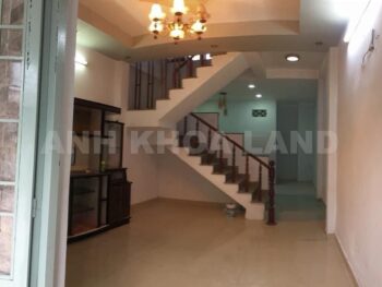 CẦN TIỀN!  BÁN GẤP NHÀ 3 TẦNG  - GẦN HOÀNG DIỆU 2 - P. LINH TRUNG - OTO RA VÀO THOẢI MÁI-  NHÀ VUÔNG VỨC 