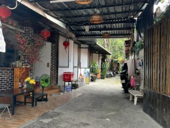 BÁN NHÀ TRỌ GỒM 1 DÃY TRỌ VÀ 1 QUÁN CAFE - ĐƯỜNG KHA VẠN CÂN - P. LINH ĐÔNG - 425.2M2 