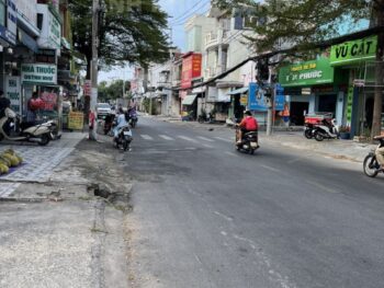 BÁN NHÀ MẶT TIỀN KINH DOANH - 1 TRỆT 1 LỬNG 3 LẦU - ĐƯỜNG TỈNH LỘ 43 - P. TAM PHÚ - 83.7M2 ỉnh Lộ 43, phường Tam Phú, đường ô tô , nhà 1 trệt 1 lửng 3 lầu