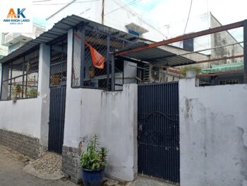 CẦN TIỀN BÁN GẤP ! CĂN NHÀ-  SÁT PHẠM VĂN ĐỒNG- P.LINH TÂY - NGANG HƠN 9M 