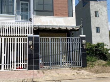 Bán nhà 1 trệt 1 lầu Đường 22, Phường Long Thạnh Mỹ. Đường nhựa 8m