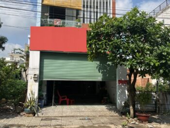 BÁN NHÀ MẶT TIỀN - 1 TRỆT  1 LẦU 1 TUM - P. LONG BÌNH - 114.6M2
