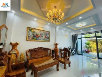 BÁN NHÀ MẶT TIỀN - GẦN ĐƯỜNG KHA VẠN CÂN - P. LINH TÂY - 105.8M2