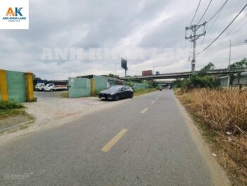 BÁN ĐẤT MẶT TIỀN - P. PHÚ HỮU - 124.1M2
