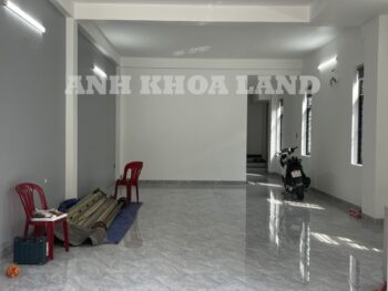 BÁN GẤP NHÀ 1 TRỆT 1 LẦU 1 SÂN THƯỢNG GÓC 2 MẶT TIỀN ĐƯỜNG 8M - ĐANH CHO THUÊ 17TR/TH - ĐƯỜNG 12 - P. TAM BÌNH - 126.4 M2