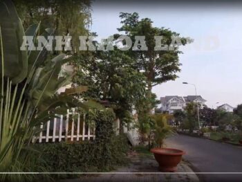 BÁN GẤP BIỆT THỰ 1 TRỆT 1 LỬNG 2 LẦU 1 TUM MẶT TIỀN - ĐƯỜNG DIỆP MINH TUYỀN - P. PHƯỚC LONG B  - 297.3 M2