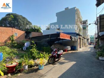 BÁN GẤP NHÀ CÁP 4 HẺM - ĐƯỜNG 154 - P. TÂN PHÚ - 111.2 M2