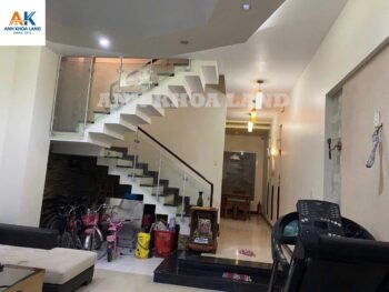BÁN NHÀ 2 TẦNG - HẺM XE HƠI 6M - ĐƯỜNG TRỊNH HOÀI ĐỨC - PHƯỜNG HIỆP PHÚ - 87.2M2