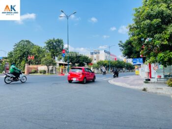 BÁN NHÀ GẤP CẤP 4 - MẶT TIỀN ĐƯỜNG KINH DOANH - P.TĂNG NHƠN PHÚ B – 211.7M2