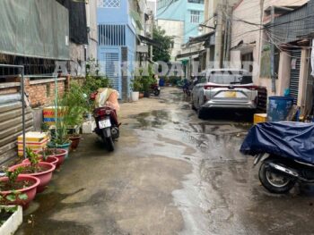 BÁN GẤPP NHÀ CẤP 4 HẺM XE HƠI - ĐƯỜNG LINH ĐÔNG - P. LINH ĐÔNG - 128.9M2
