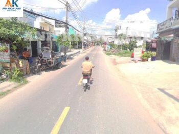 BÁN GẤP NHÀ CẤP 4 - MẶT TIỀN ĐƯỜNG LÝ TẾ XUYÊN - P. LINH ĐÔNG - 121.8M2