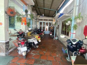 BÁN GẤP NHÀ CẤP 4 MẶT TIỀN ĐƯỜNG 275 - P. HIỆP PHÚ – 208.7M2